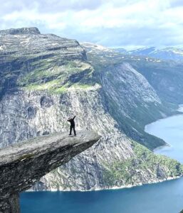 Alex Lavrenov In Norway Heli Skier