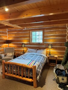 Bear Paw Heliskiing Log Cabins