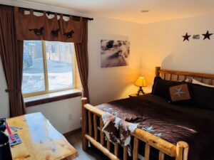 Triple Point Expeditions Bedroom Heli Skier